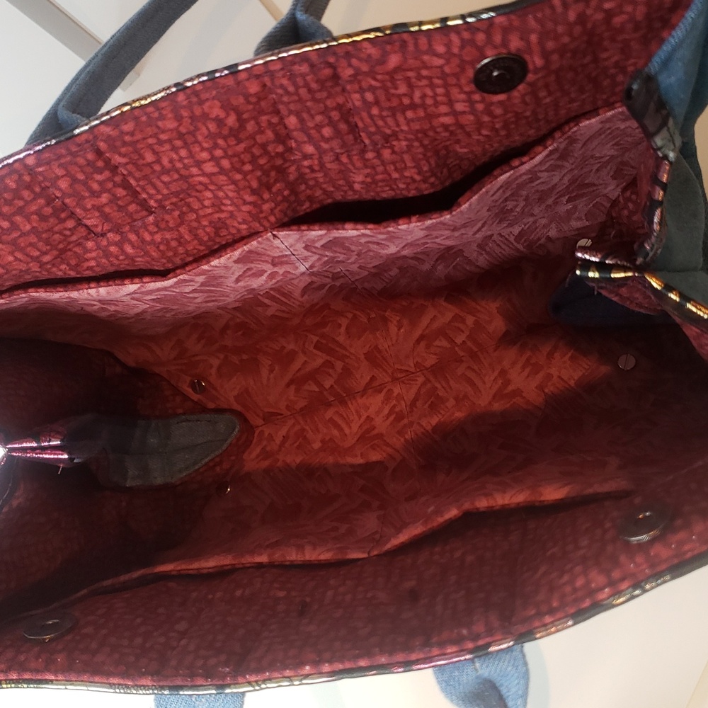 Handmade Handbag - Picture 3 of 9